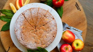 Rustic Apple Cake