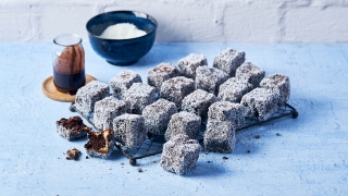 marbled lamingtons