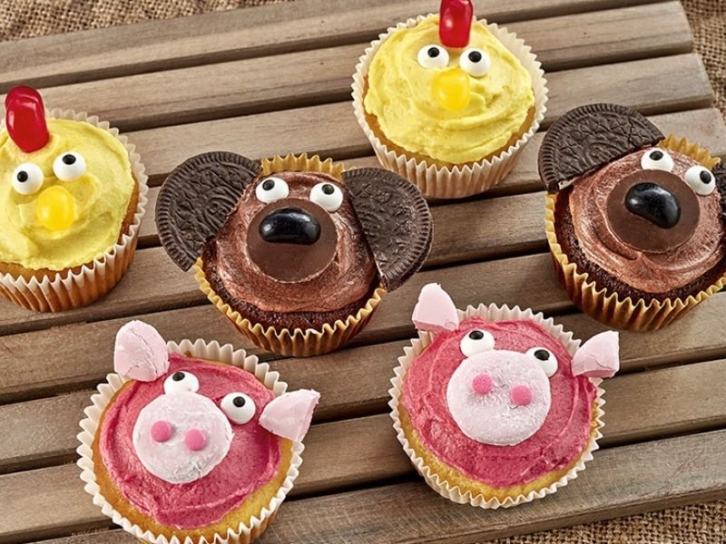 animal cupcakes